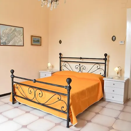 Rosaria & Bed and breakfast Lecce