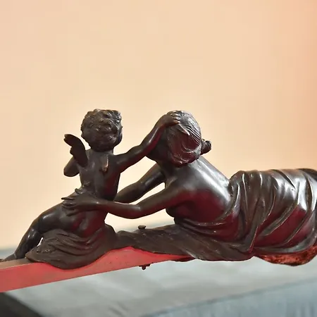 Rosaria & Oda ve Kahvaltı 3*