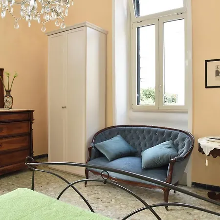 Rosaria & Bed and breakfast