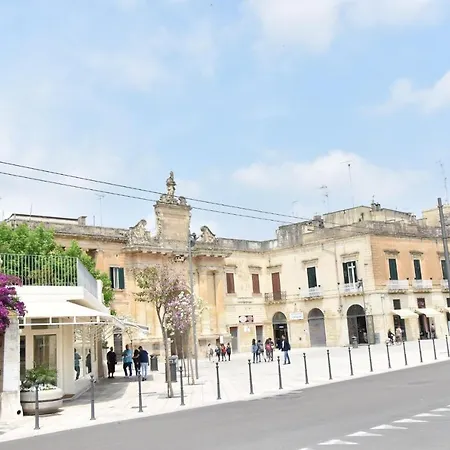 Rosaria & 3* Lecce